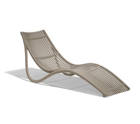Шезлонг пластиковий Vondom Ibiza Tortora 65045P_4030&nbsp;капучіно